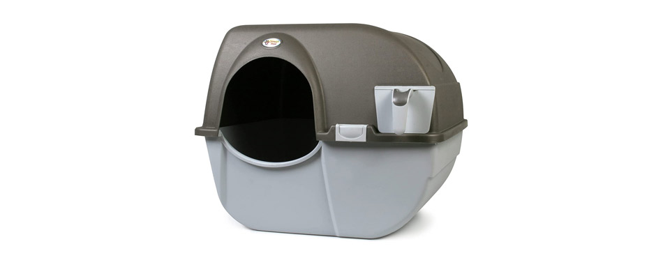 Best Self Cleaning: Omega Paw NRA15 Self Cleaning Litter Box 