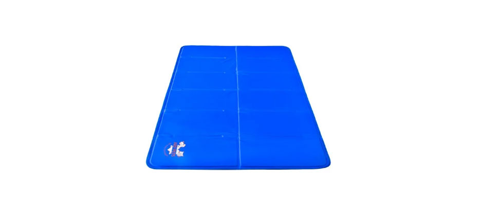 Best Overall: Arf Pets Self-Cooling Dog Mat