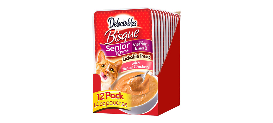 Best Treats: Hartz Delectables Stew Lickable Wet Cat Treats