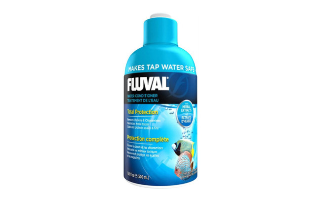 Fluval AquaPlus Water Conditioner