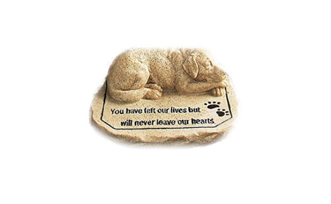 CT Discount Store Dog Memorial Stone